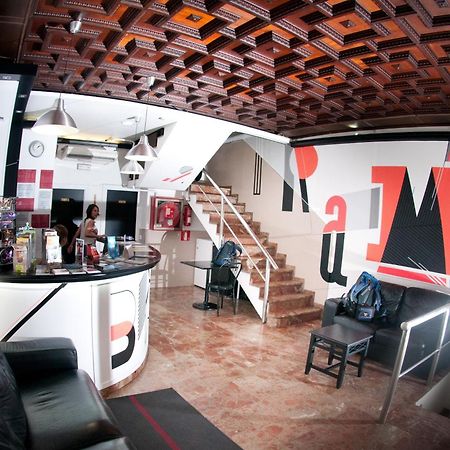 Be Ramblas Guest House Barcelona Zewnętrze zdjęcie