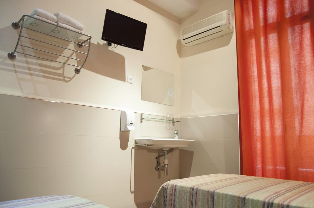 Be Ramblas Guest House Barcelona Zewnętrze zdjęcie