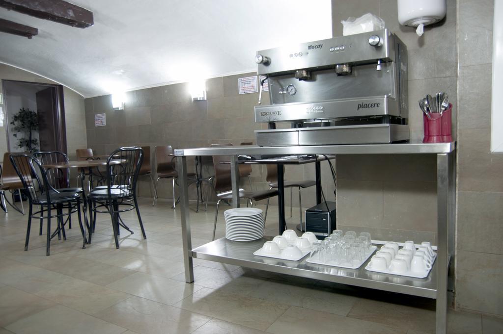 Be Ramblas Guest House Barcelona Zewnętrze zdjęcie